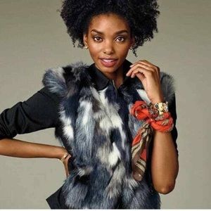 CABI Frosty Faux Fur Vest Size M